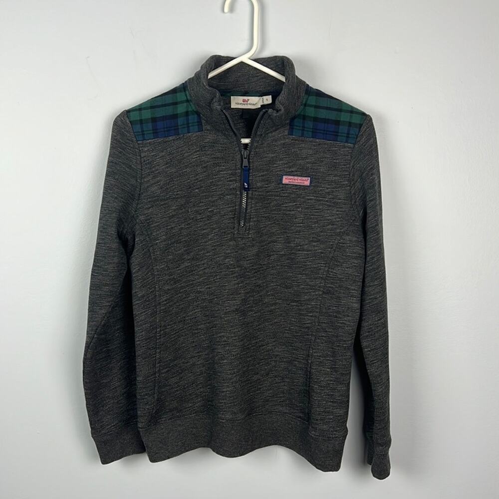 Vineyard Vines women’s grey & plaid pullover size small